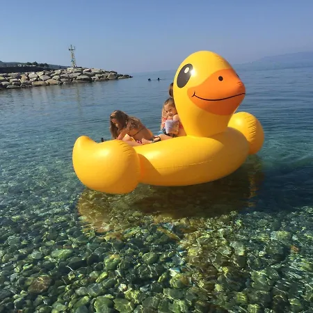 Daire Agali 2 Maizonette Front Of The Sea Akrogiali