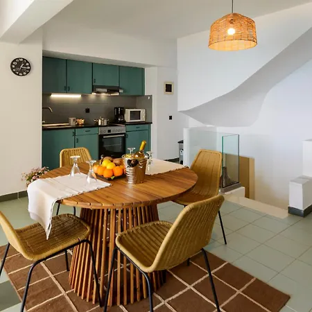 Agali 2 Maizonette Front Of The Sea Διαμέρισμα *