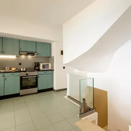 Agali 2 Maizonette Front Of The Sea Daire