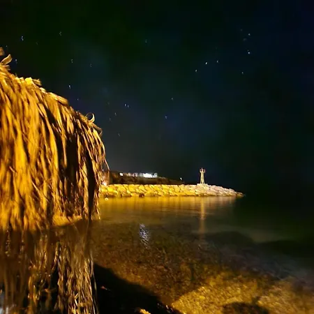 Agali 2 Maizonette Front Of The Sea Akrogiali