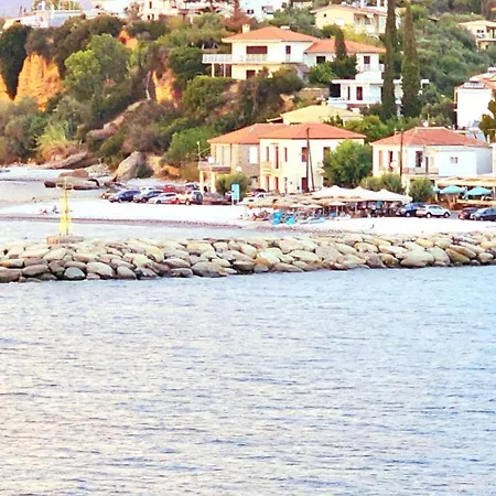 Agali 2 Maizonette Front Of The Sea Daire Akrogiali