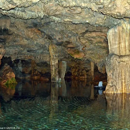 Apartman Agali 2 Maizonette Front Of The Sea Akrojáli