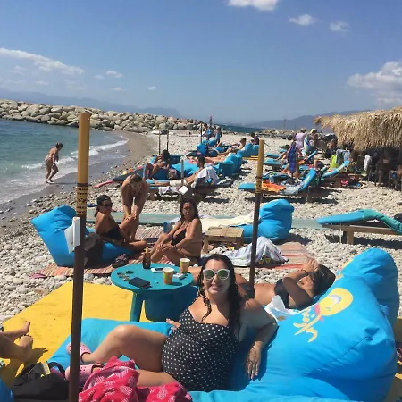 Agali 2 Maizonette Front Of The Sea Daire *