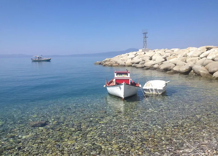 Agali 2 Maizonette Front Of The Sea * Akrogiali
