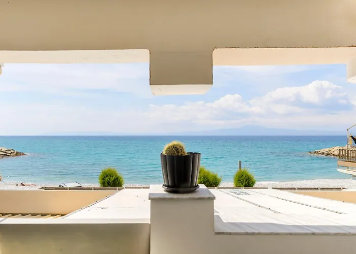 Agali 2 Maizonette Front Of The Sea Akrojáli